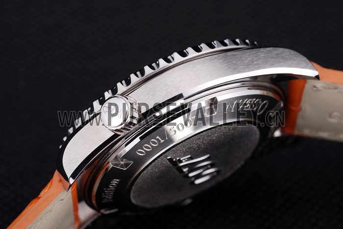 Omega Swiss Seamaster Planet Ocean 007 som32