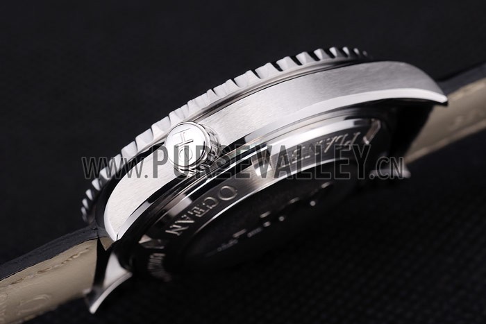 Omega Swiss Seamaster Planet Ocean 007 som33