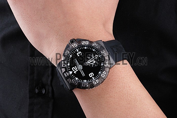 Tag Heuer Formula One Grande Date Black Dial Rubber Bracelet 622275