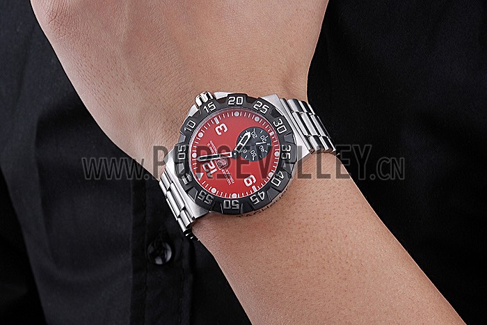 Tag Heuer Formula One Grande Date Red Dial Stainless Steel Bracelet 622286
