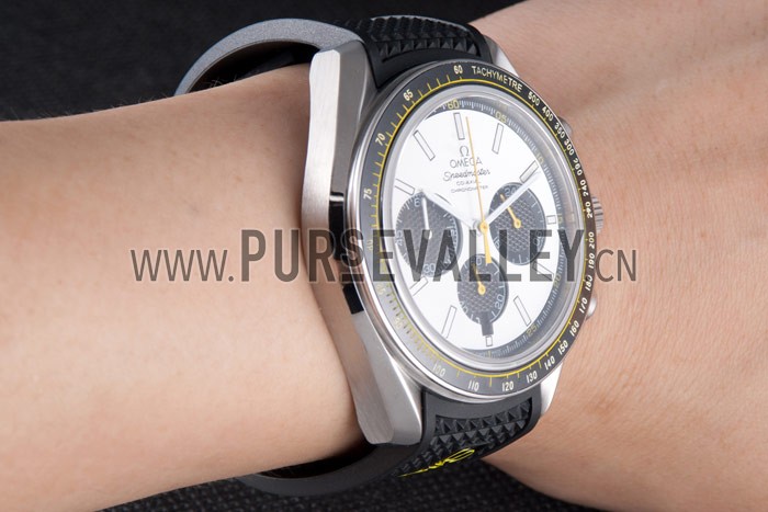 Omega Speedmaster Black Rubber Bracelet White Dial 801422