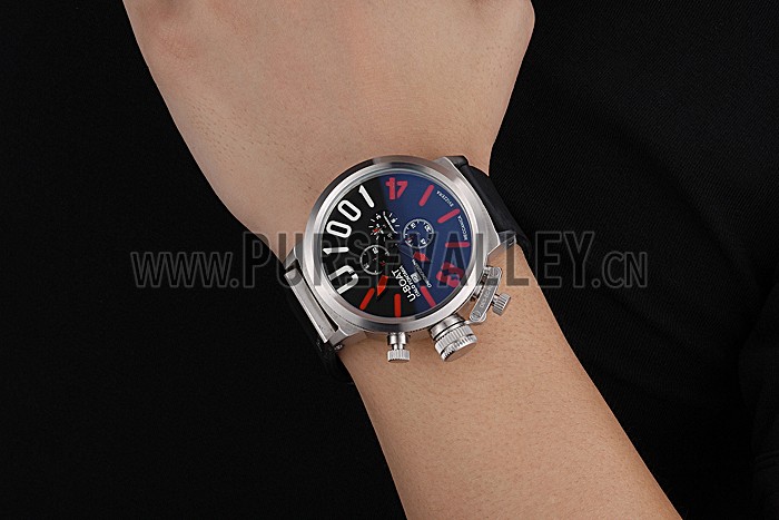 U-Boat 1001 Red On Black Dial Stainless Steel Case Rubber Bracelet 622712