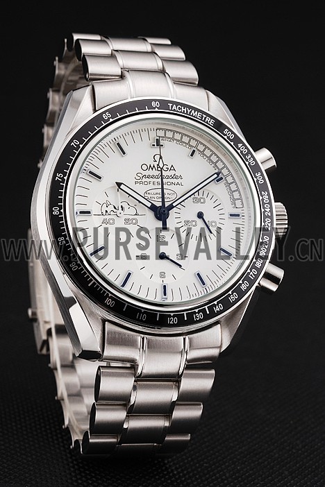 Omega Speedmaster Professional Apollo 13 Silver Snoopy Award White Dial Stainless Steel Case And Bracelet