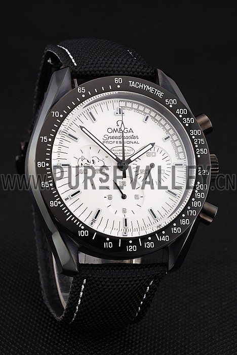 Omega Speedmaster Professional Apollo 13 Silver Snoopy Award White Dial Black Case Black Nylon Strap