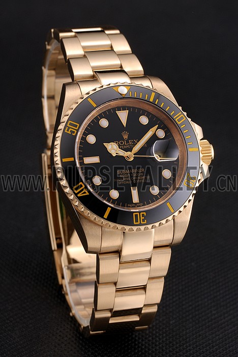 Swiss Rolex Submariner Black Dial Black Bezel Yellow Gold Case And Bracelet