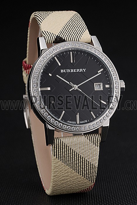 Burberry The City Classic Black Dial Haymarket Bracelet 622568