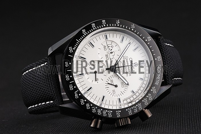 Omega Speedmaster Professional Apollo 13 Silver Snoopy Award White Dial Black Case Black Nylon Strap