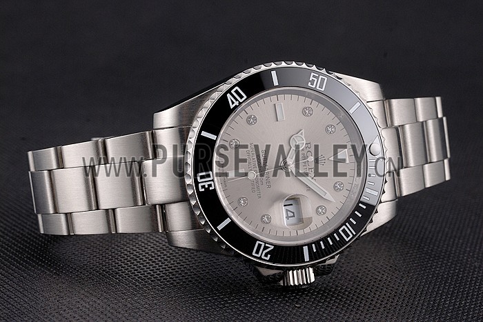 Swiss Rolex Submariner Silver Dial Diamond Markings Black Bezel Stainless Steel Case And Bracelet