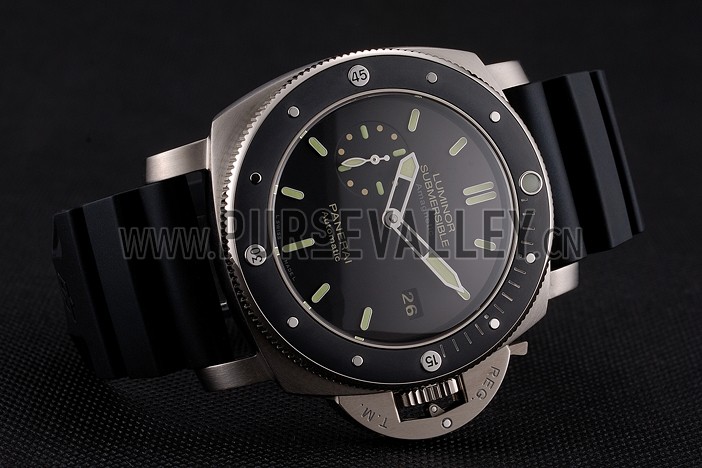 Swiss Panerai Luminor Submersible Black Dial Stainless Steel Case Black Bezel Black Rubber Strap