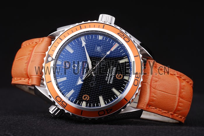 Omega Swiss Seamaster Planet Ocean 007 som32