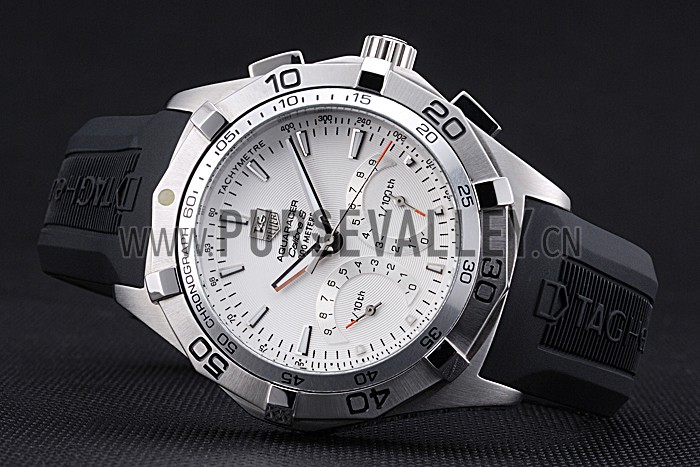 Tag Heuer Aquaracer Calibre S White Dial Black Rubber Band 622405