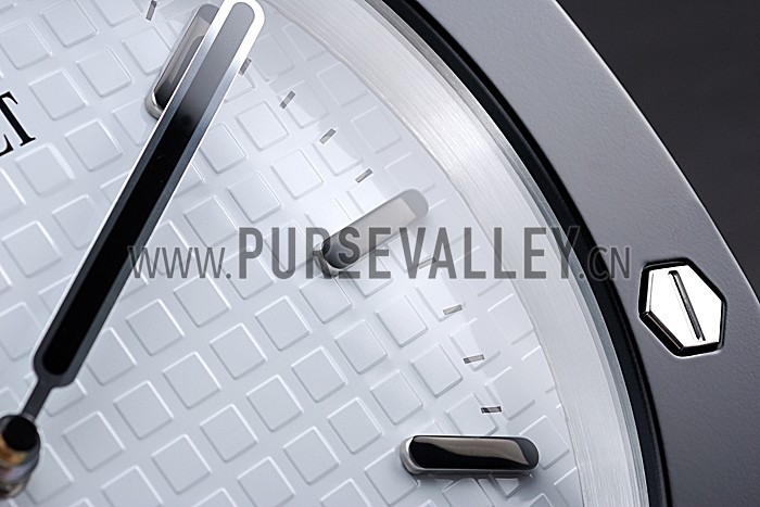 Audemars Piguet Royal Oak Wall Clock Black-White 622461