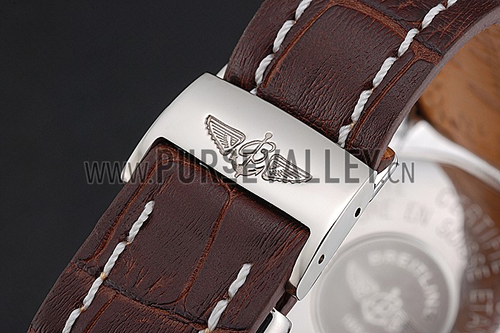 Breitling Avenger-bl138