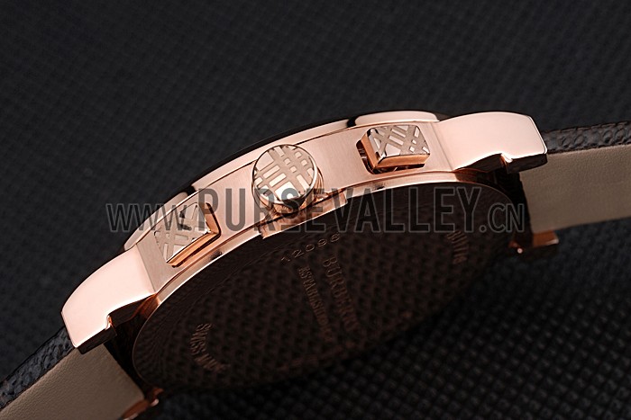 Burberry The City Classic Chronograph Silver Dial Smoked Trench Bracelet 622574