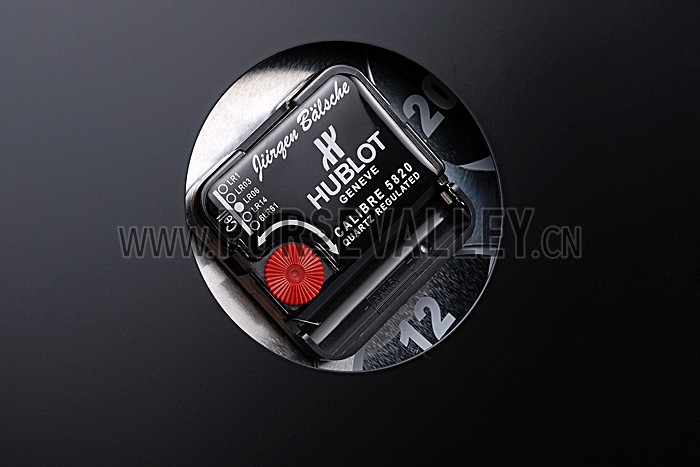 Hublot Big Bang King Power Wall Clock Black-Grey 622467