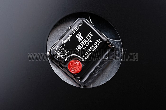 Hublot Big Bang King Power Wall Clock Black-Red 622468