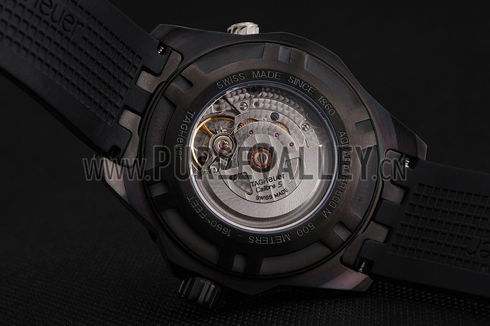Swiss Tag Heuer Aquaracer Calibre 5 Black Dial Black Bezel Black Case Black Rubber Strap