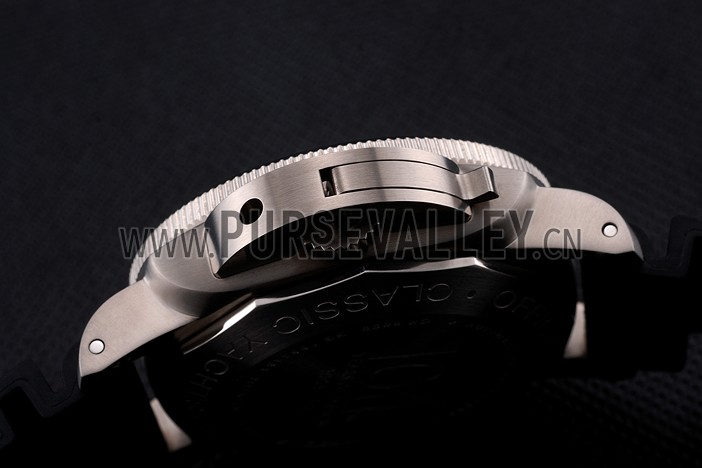 Swiss Panerai Luminor Submersible Black Dial Stainless Steel Case Black Rubber Strap