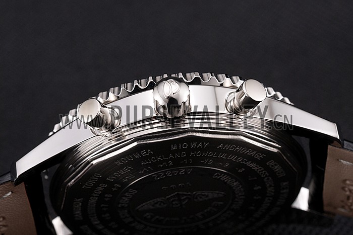 Breitling Navitimer World Black Dial Black Leather Bracelet 622513