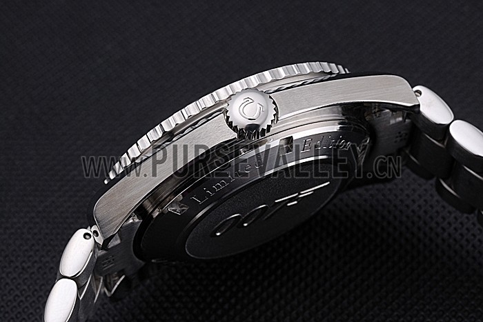 Omega Seamaster Planet Ocean 600M SKYFALL Limited Edition 622388