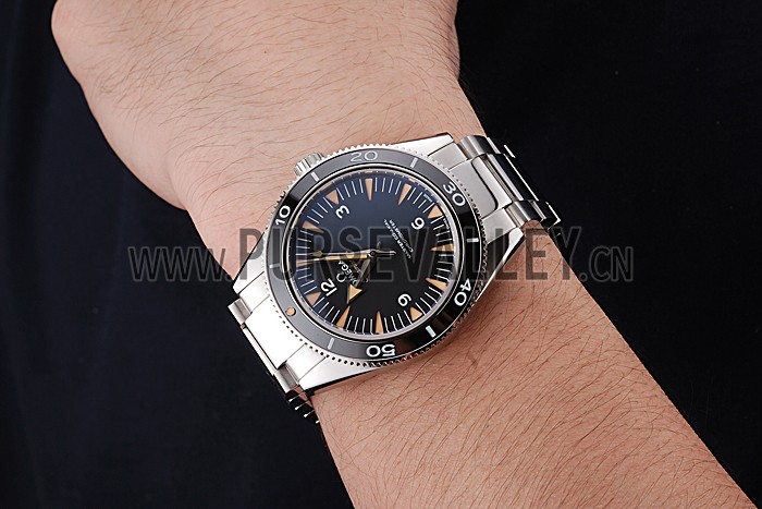 Swiss Omega Seamaster Black Dial Stainless Steel Case And Bracelet 622843