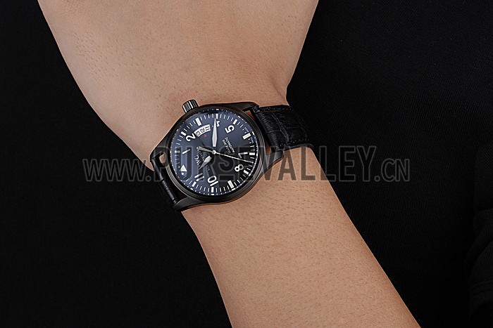 Swiss IWC Mark XVII Black Steel Case Black Dial Black Leather Bracelet 622667