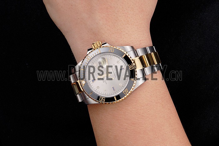 Swiss Rolex Submariner Silver Dial Diamond Markings Black Bezel Two Tone Steel Gold Bracelet
