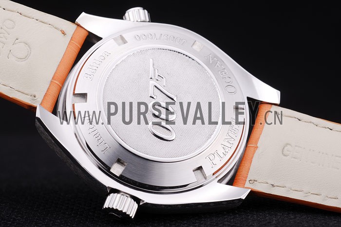 Omega Swiss Seamaster Planet Ocean 007 som32
