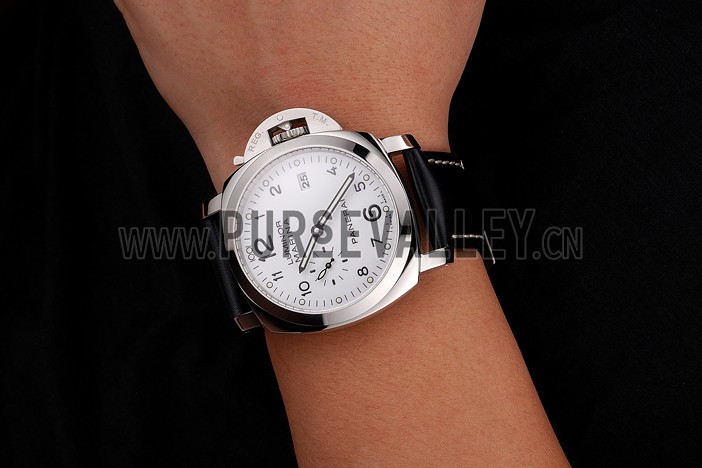 Swiss Panerai Luminor Marina 3 Days White Dial Stainless Steel Case Black Leather Strap