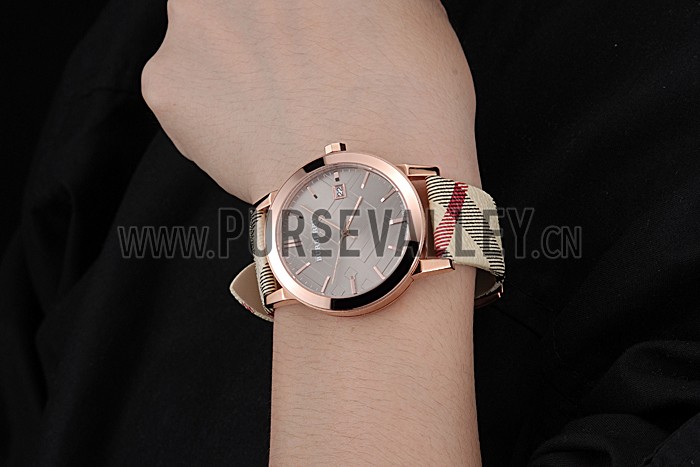 Burberry The City Classic Grey Dial Haymarket Bracelet 622566