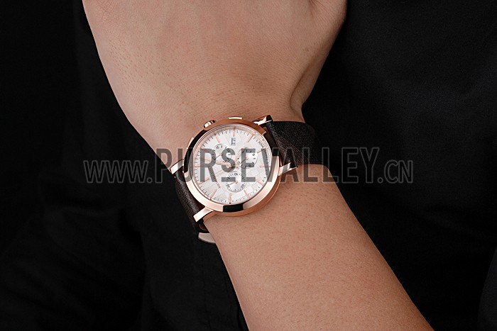 Burberry The City Classic Chronograph Silver Dial Smoked Trench Bracelet 622574