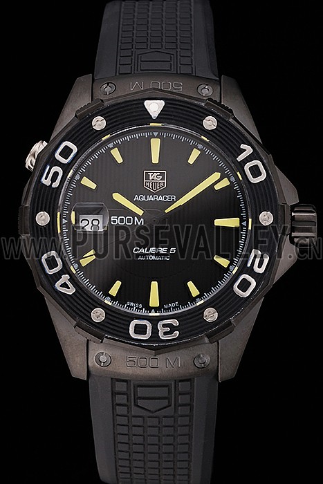 Swiss Tag Heuer Aquaracer Calibre 5 Black Dial Black Bezel Black Case Black Rubber Strap