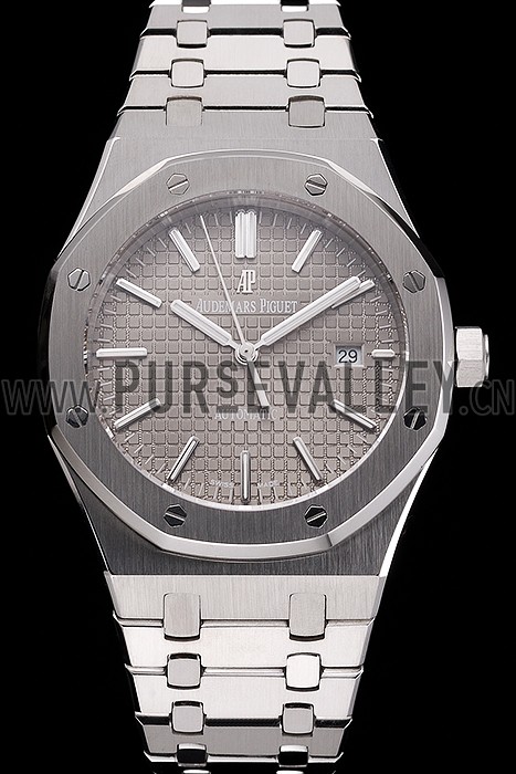 Swiss Audemars Piguet Royal Oak Silver Dial Stainless Steel Case And Bracelet