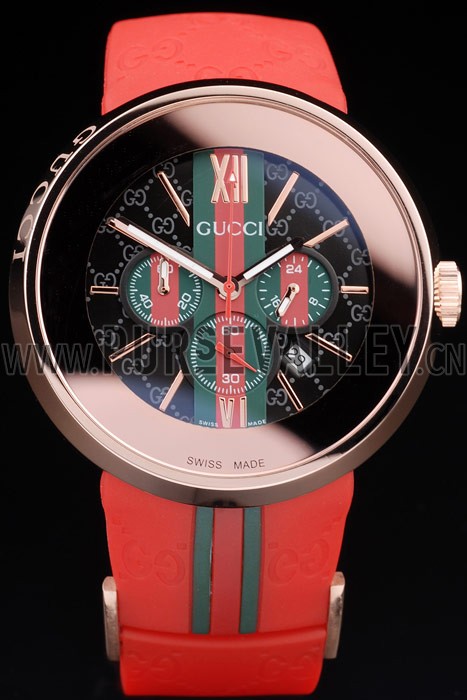 Gucci Red Rubber Band Black Round Dial 2165-307