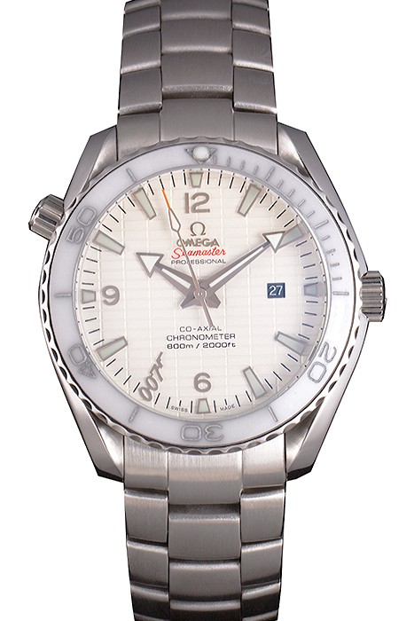 Omega James Bond Skyfall Watch with White Dial and White Bezel om231 621383